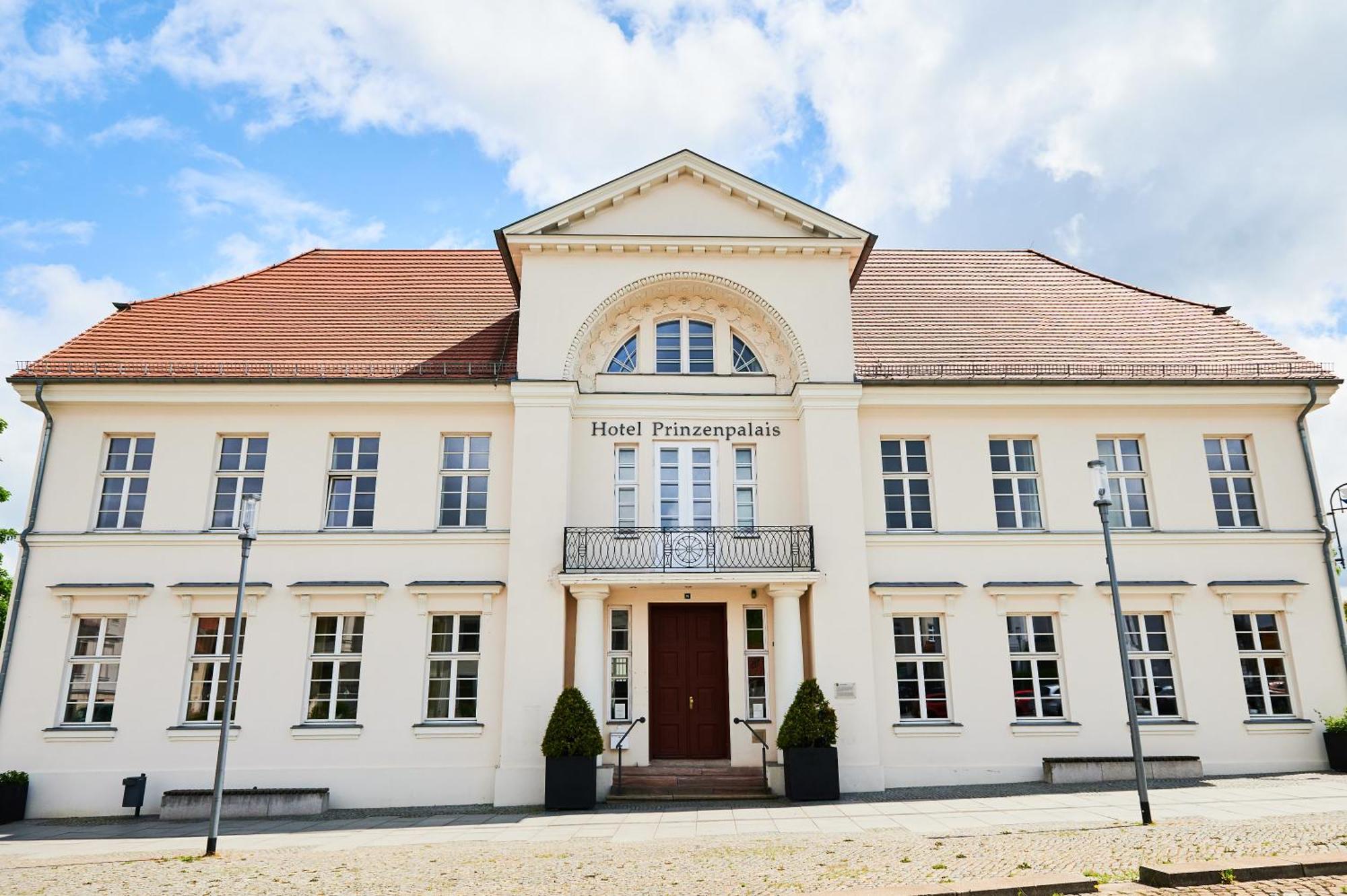 Hotel Prinzenpalais Bad Doberan Exterior foto
