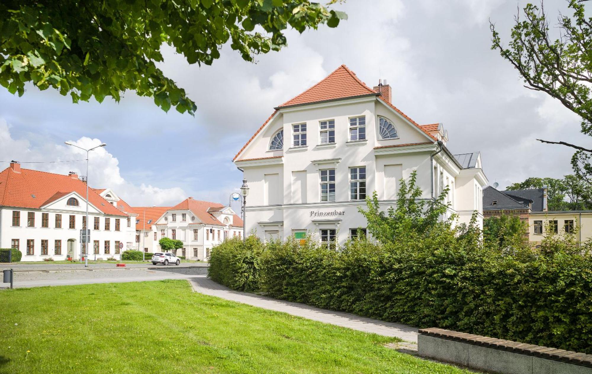 Hotel Prinzenpalais Bad Doberan Exterior foto